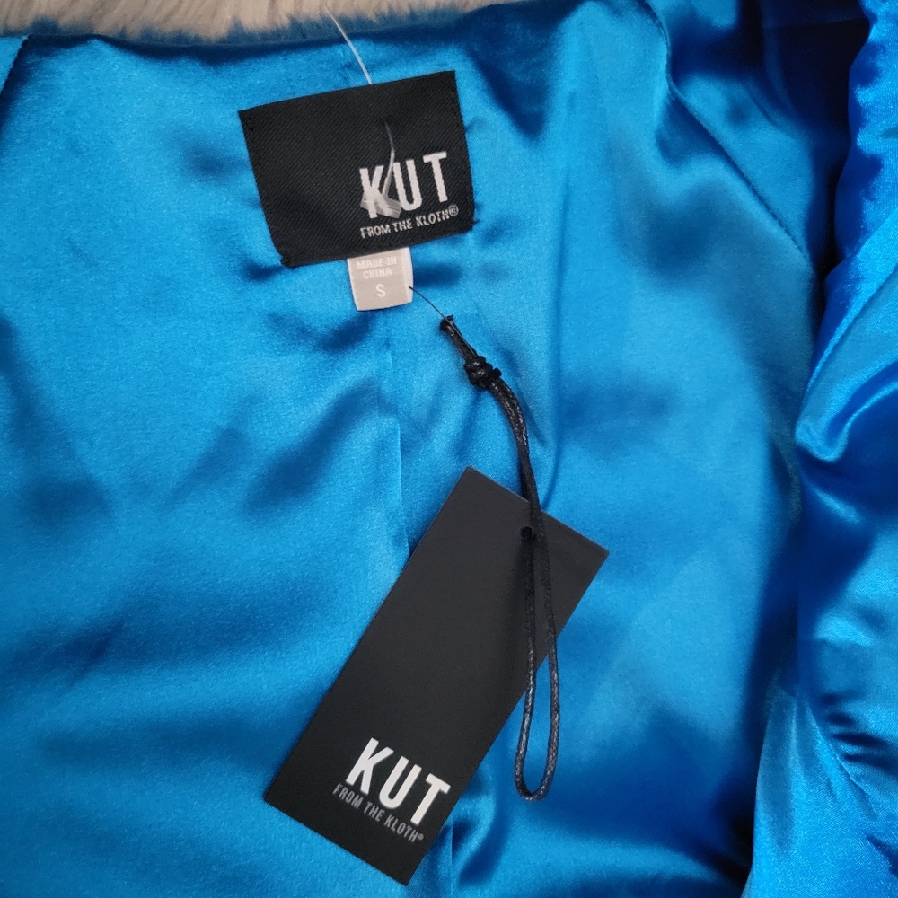 Kut From The Kloth Midnight Blue Faux Fur Midi coat Size Small  NWT - Picture 7 of 15